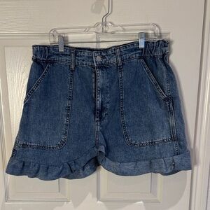 Stylish Denim Ruffle Hem Jean Shorts
